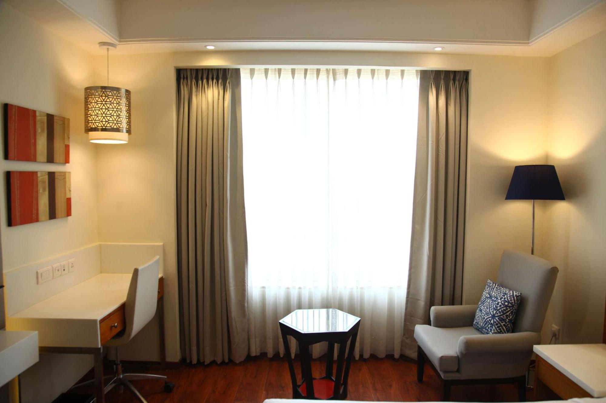 The Place Gurugram, A Member Of Radisson Individuals Gurgaon Exterior foto